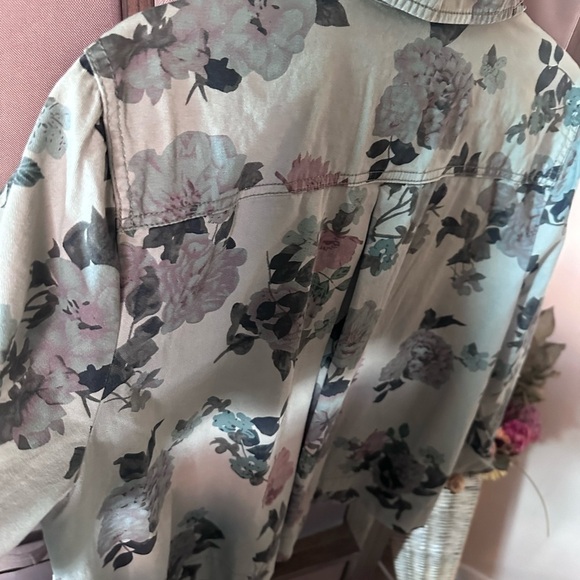 Westport Women's Jacket Floral Camo Collared Button-up Cuff Sleeve XL - Picture 9 of 16